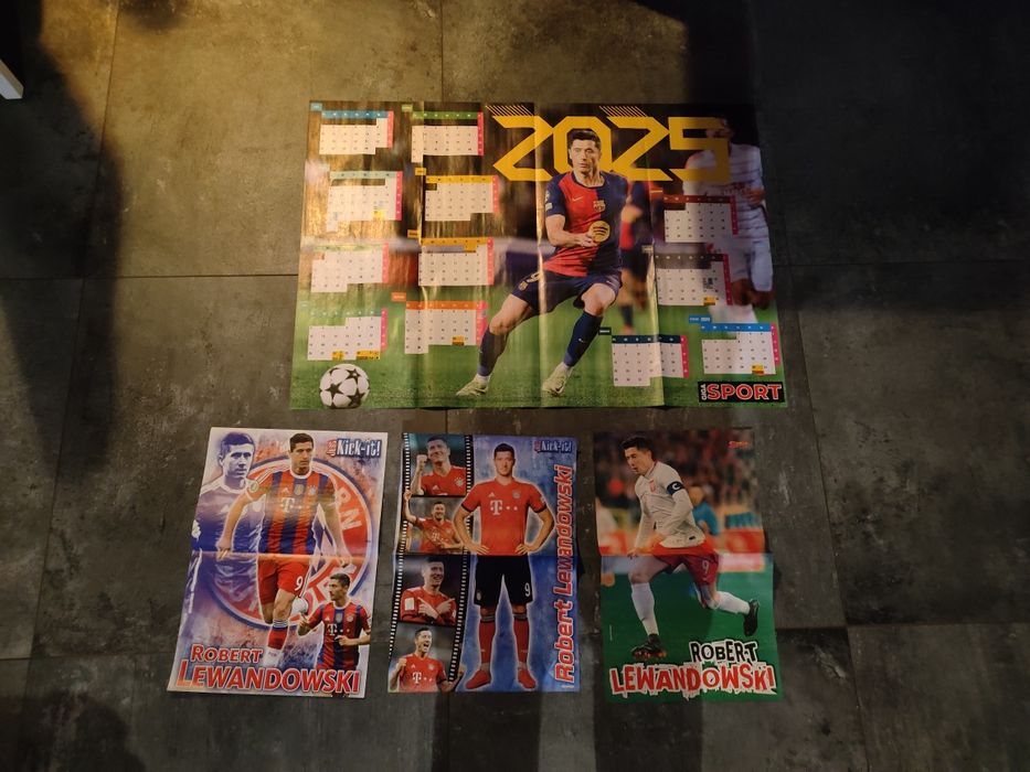 Zestaw plakatów Robert Lewandowski z kalendarzem na rok 2025