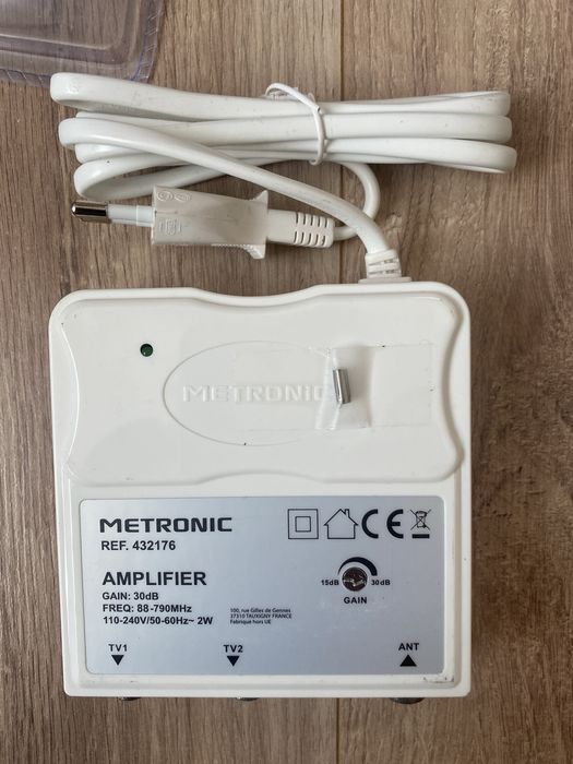 Wzmacniacz sygnalu FM UHF K1 Metronic 432176