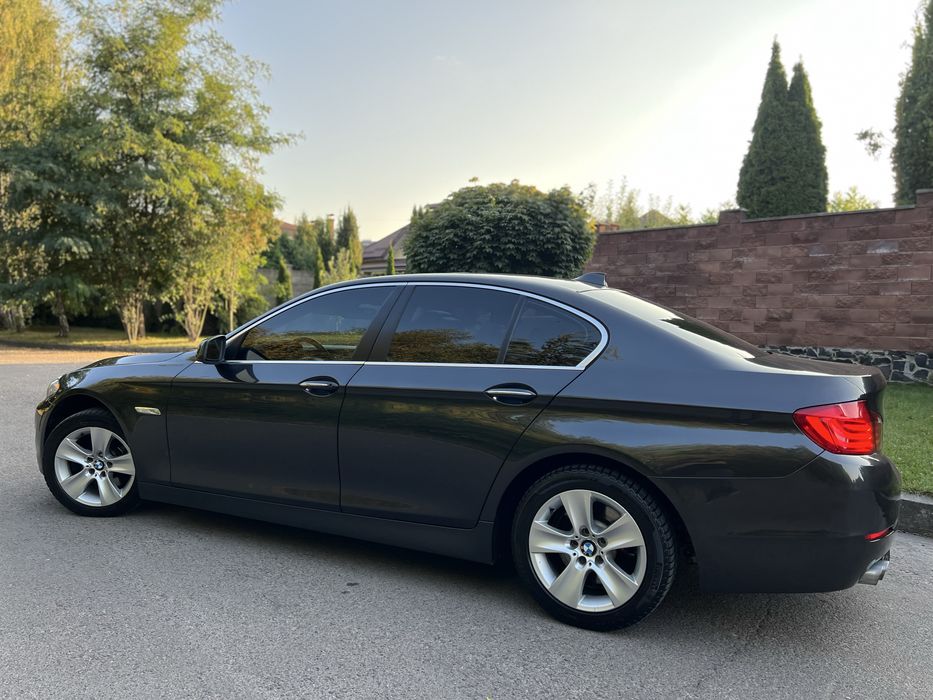 BMW 528i F10 автомат  БМВ