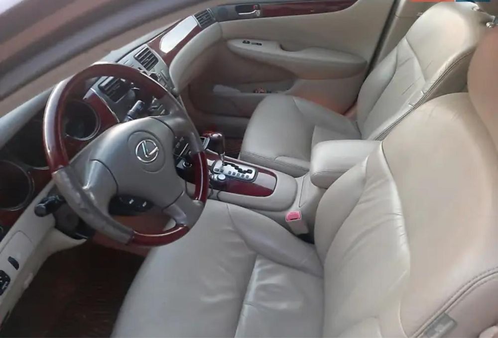 Lexus ES 330 IV покоління.(2004-2006 р.в). Все в наявності.