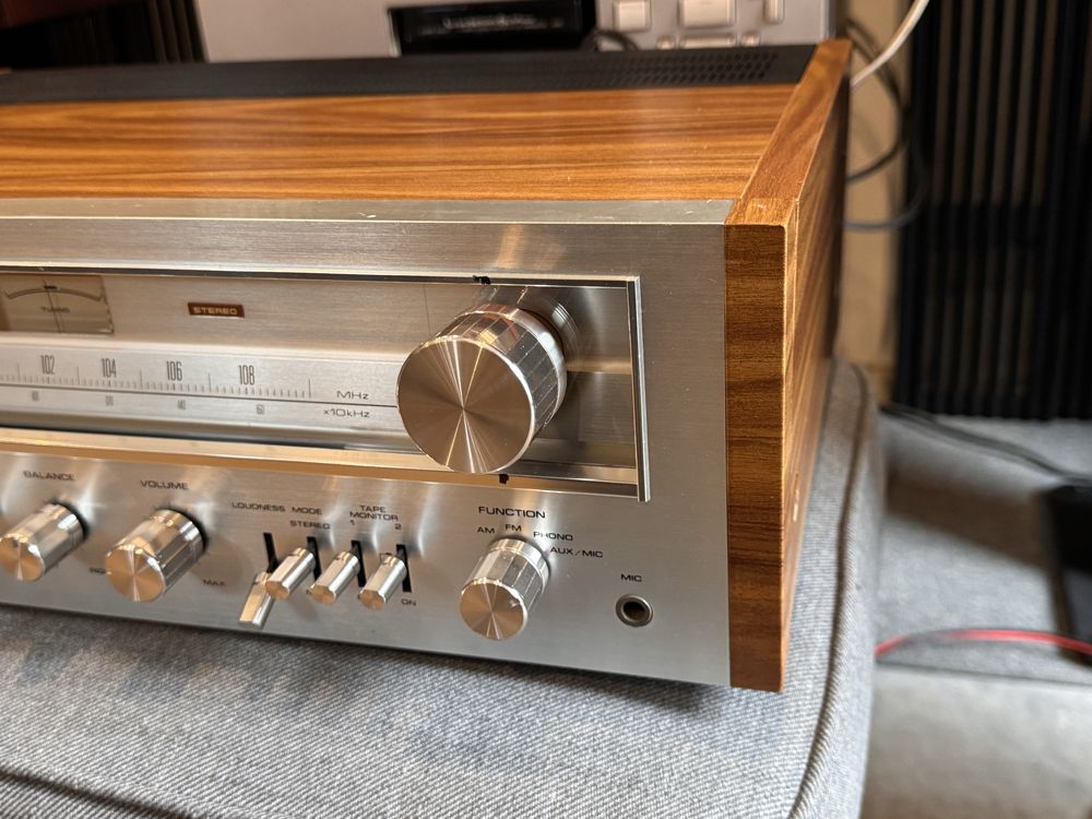 Amplituner Pioneer SX-650 vintage stereo