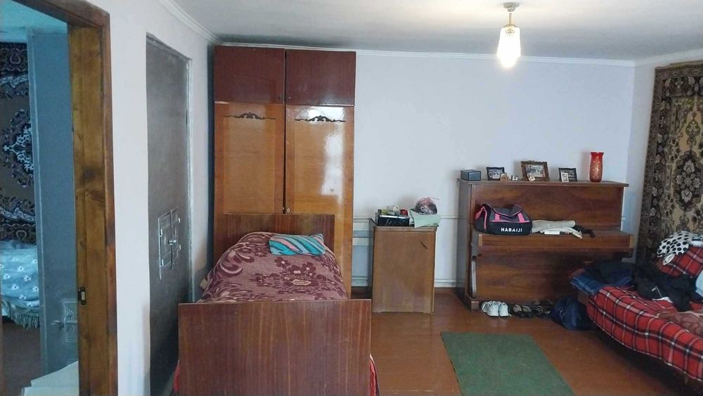 Продається будинок м . Дунаївці будинок + літня кухня.