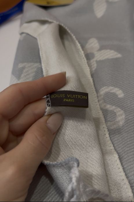 Шарф Louis Vuitton сірий в коробці кашемір шовк подарунок Луі Вітон