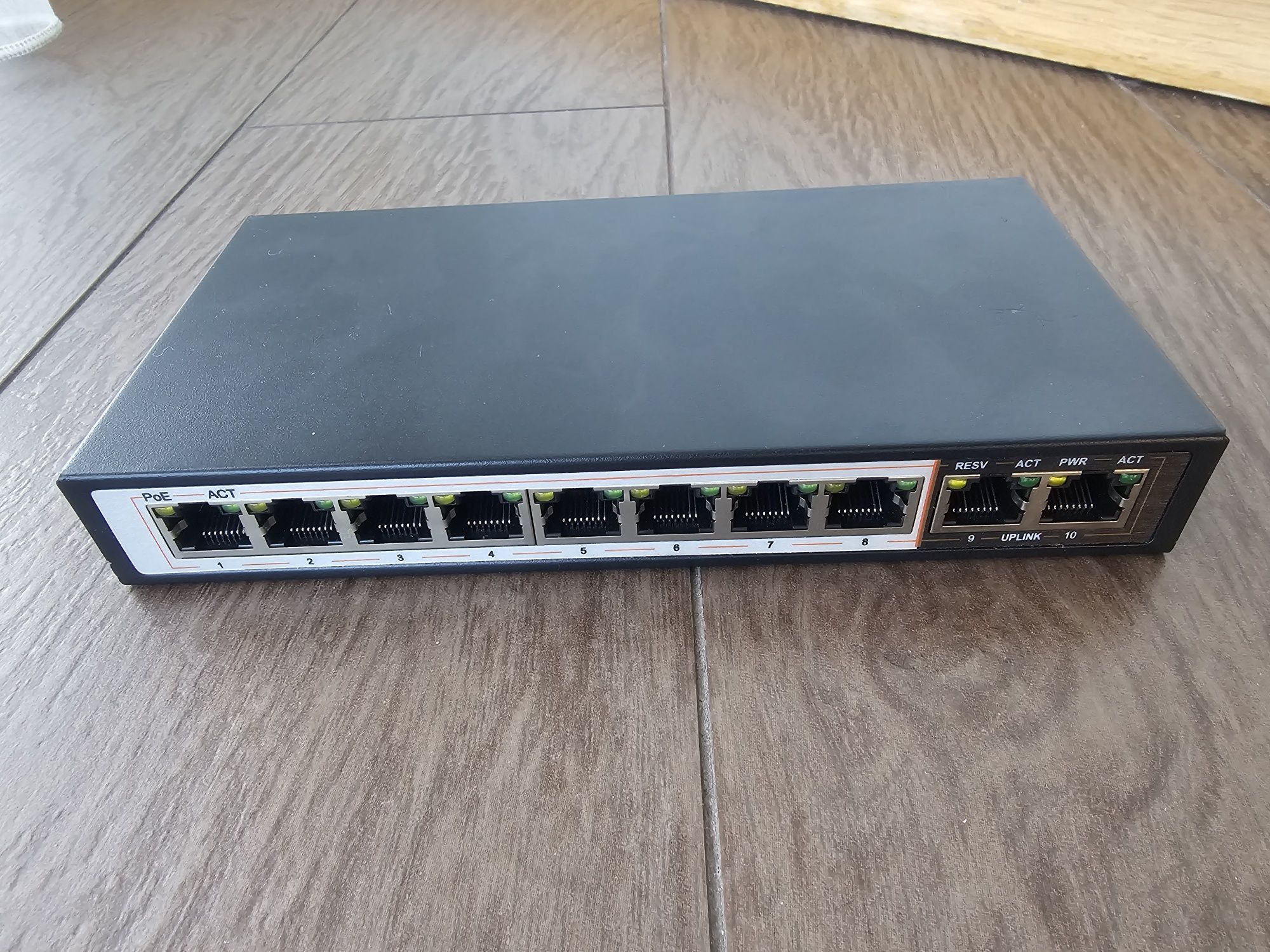 POE-комутатор FoxGate S5908P-FE2-AI (96W)