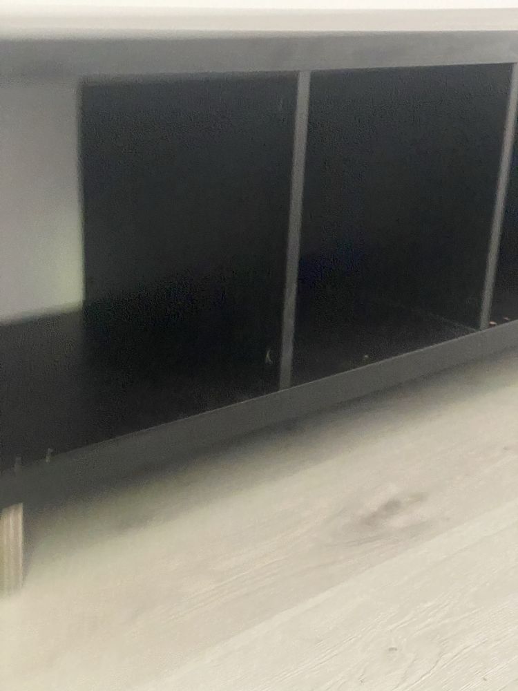 Movel kalax para sala com pernas em metal