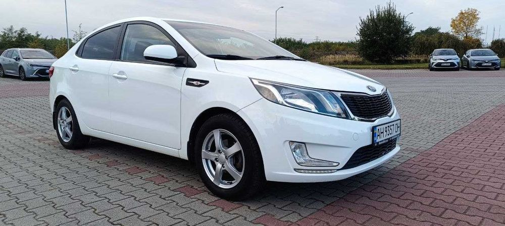 Kia Rio 2013г Автомат