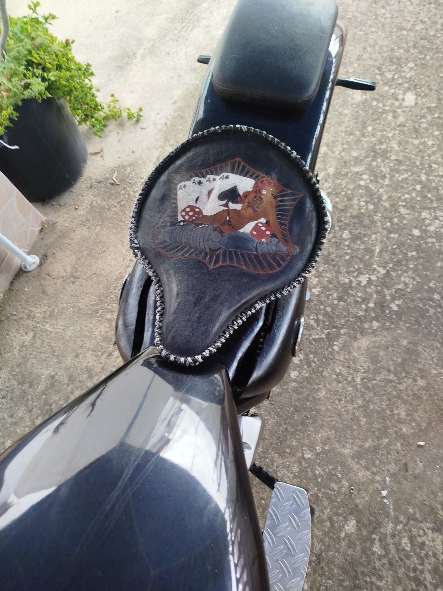 Chopper 125 costumizada