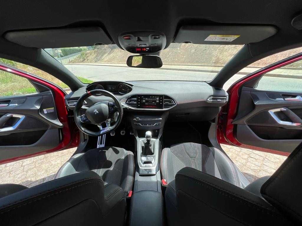 Peugeot 308 GTi 1.6 272 cv