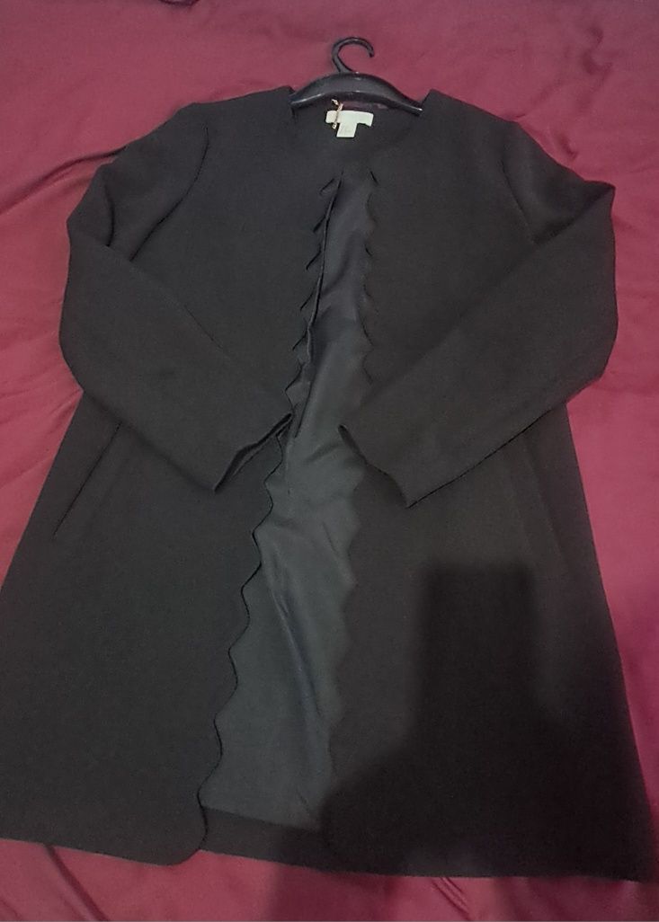 Czarny elegancki żakiet