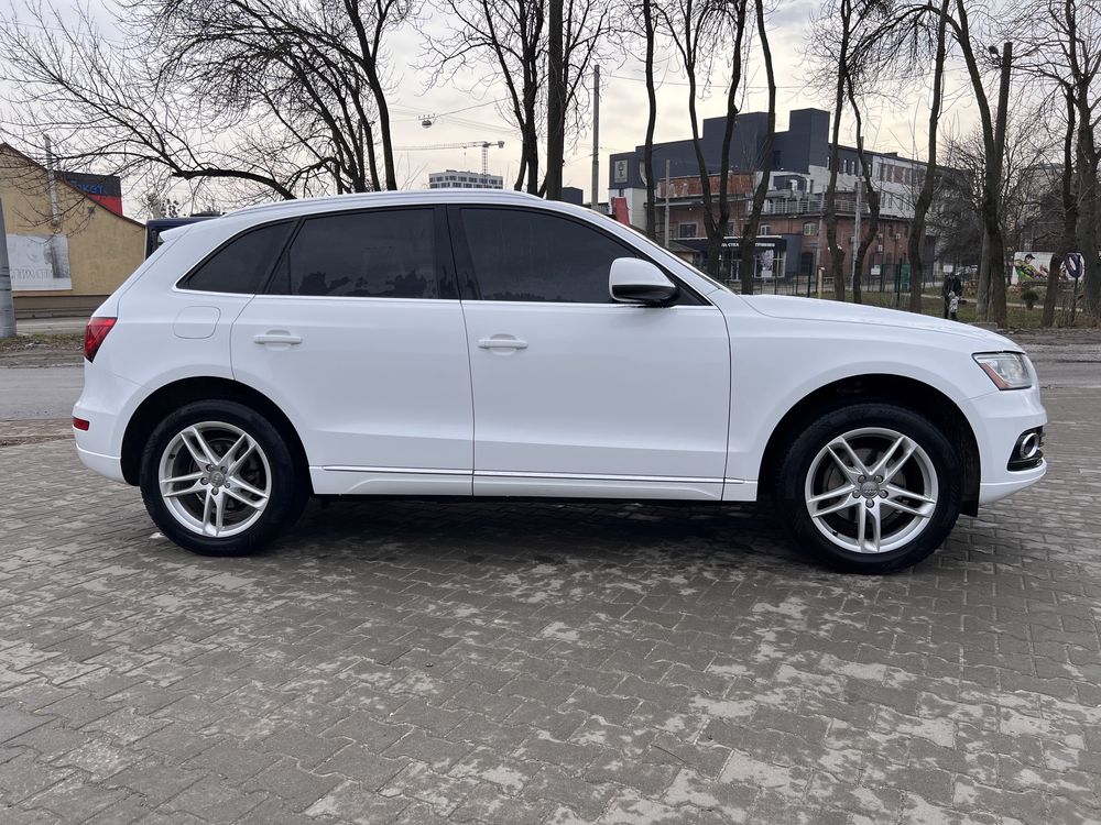 Audi Q5 ідеальний стан