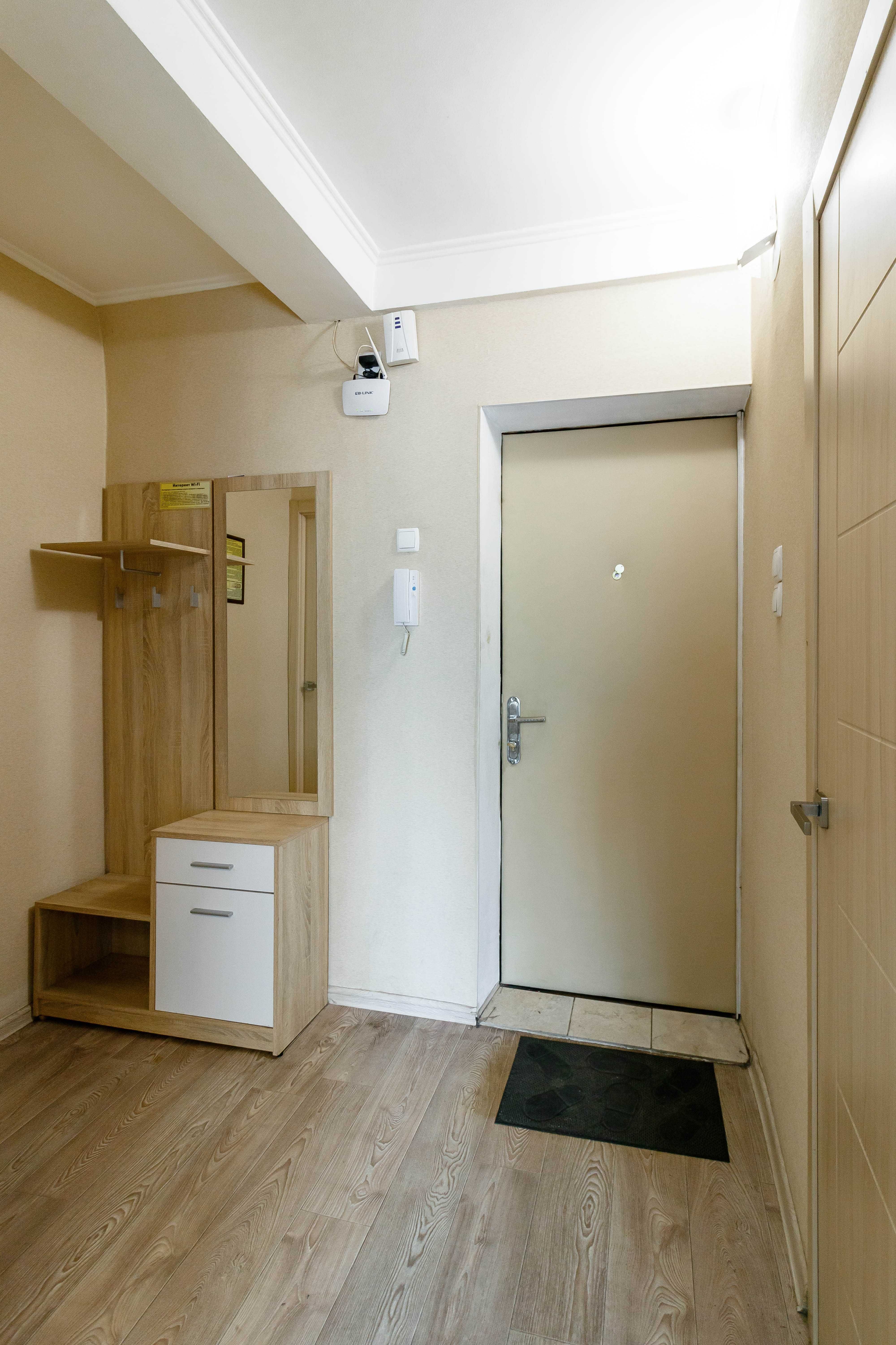 Подобово,квартира,1-к.4мин.метро Оболонський пр31 ЗНИЖКА В ОПИСІ!