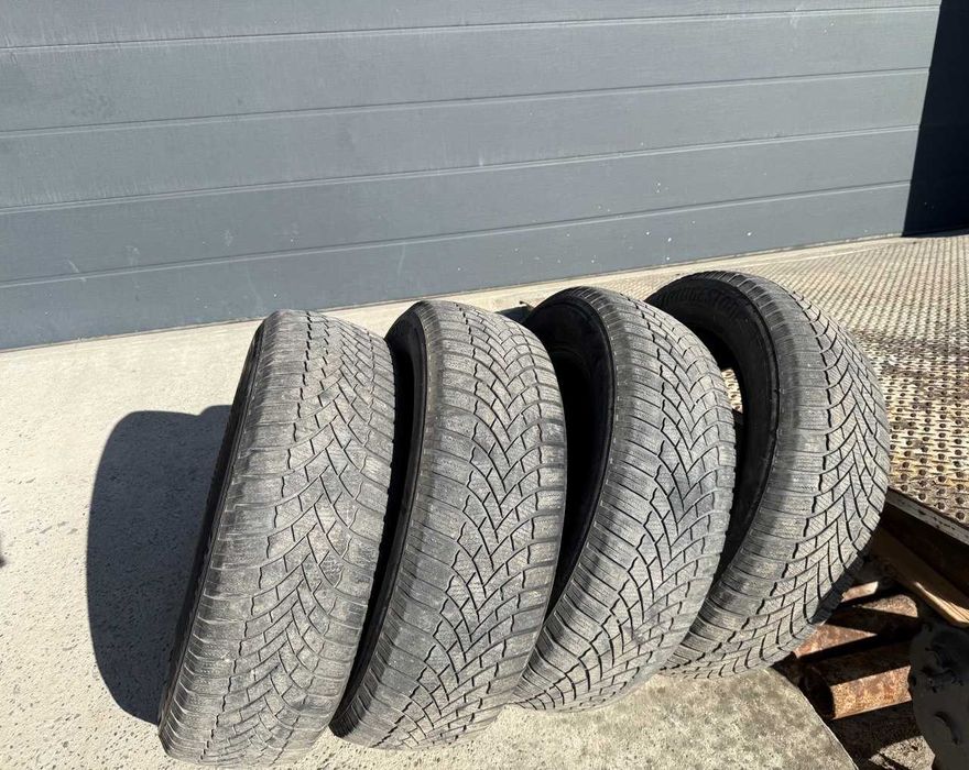Шини 225/65/R17 Bridgestone Blizzak lm005 Зима