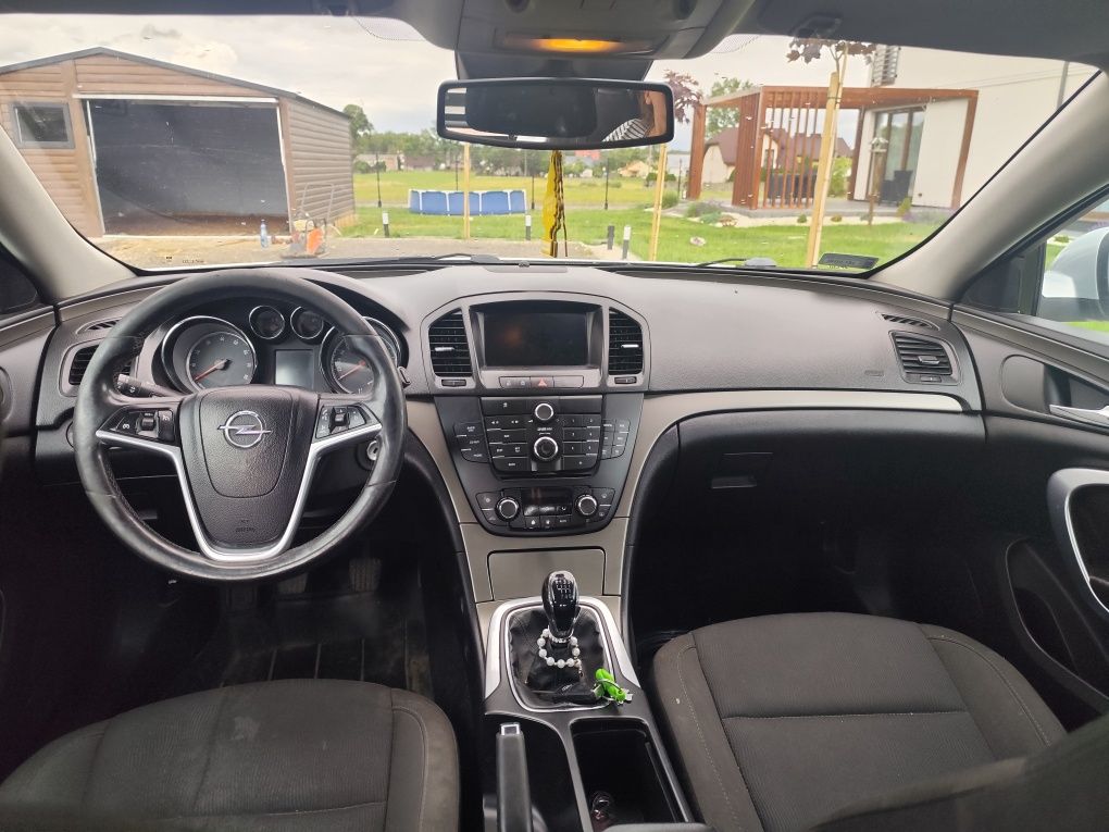 Opel Insignia 1.8