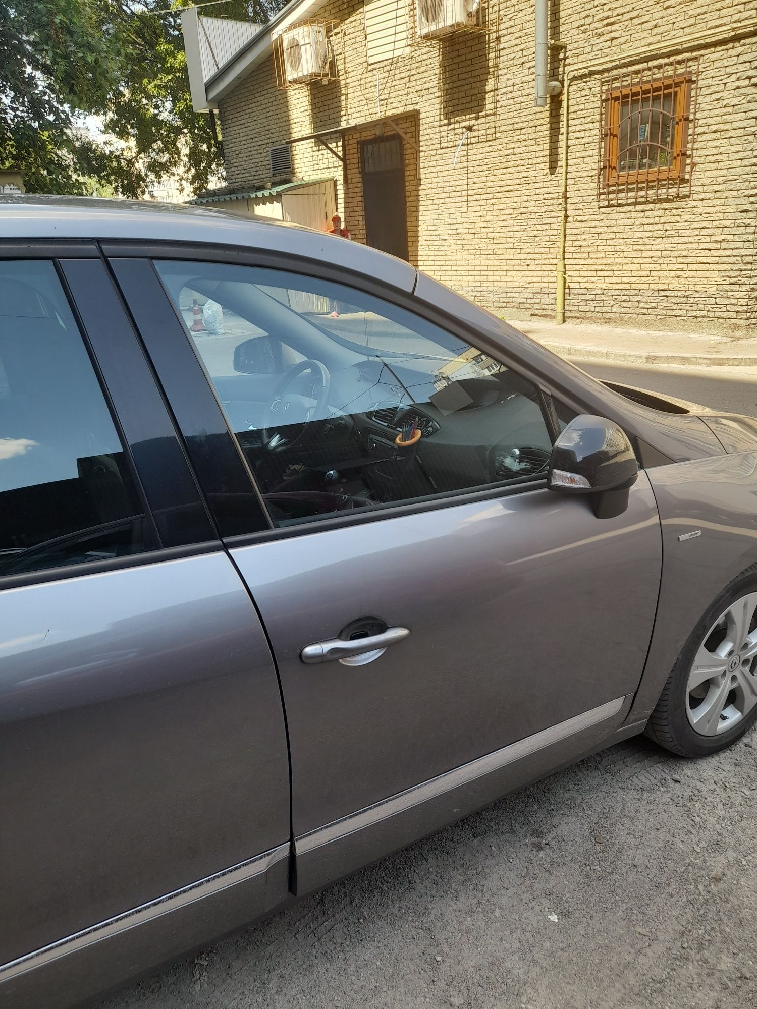 Продам RENAULT Grand Scenic