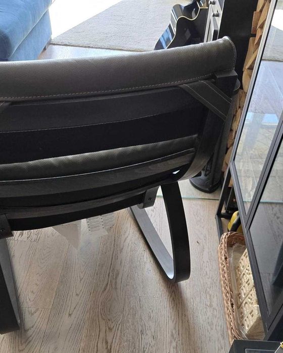 POÄNG
Fotel/podnóżek, brązowy/Glose ciemnobrązowy