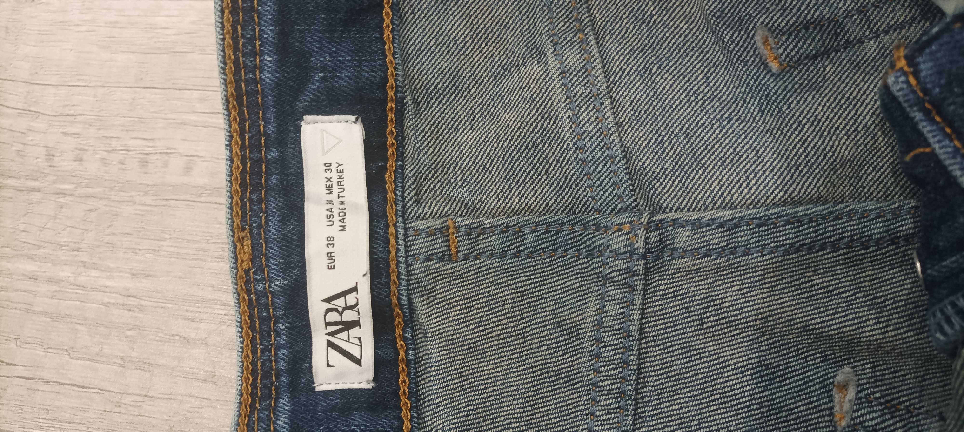 jeansy z dziurami i przetarciami Zara.r.32,stan idealne