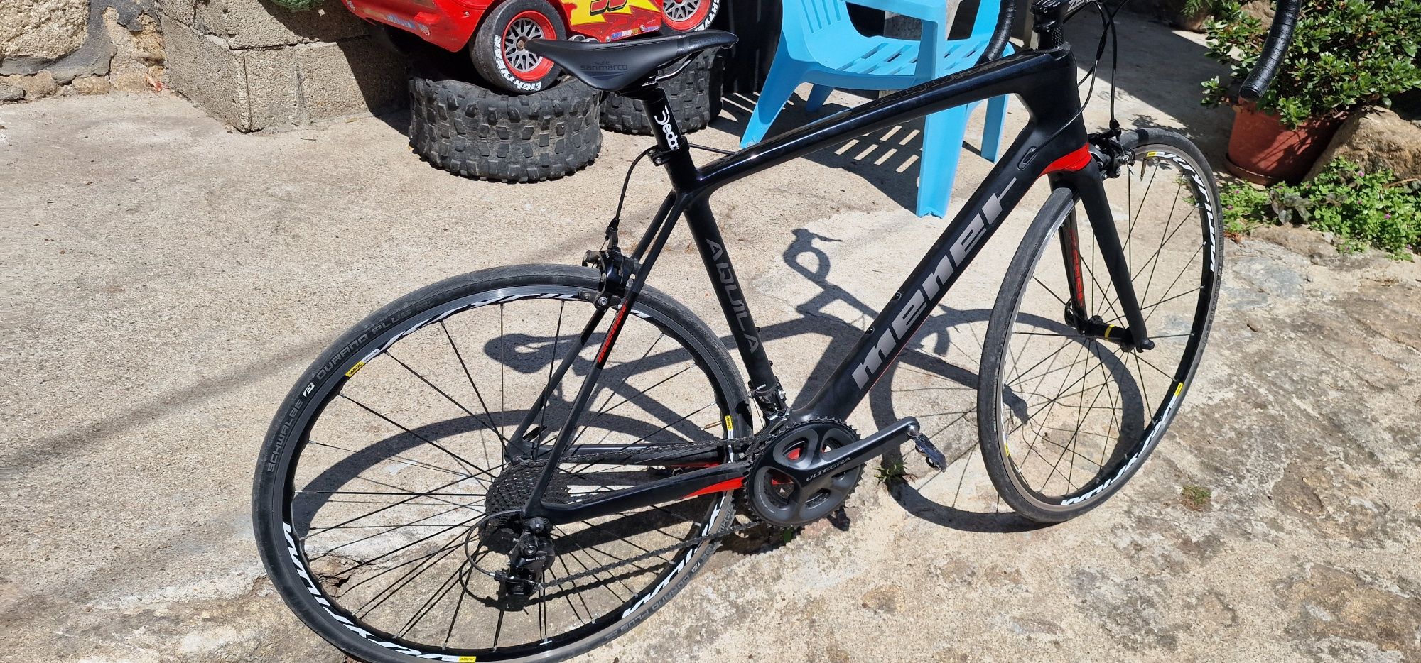 Bicicleta menet aquila