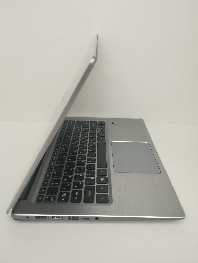 Ноутбук 14" Acer Swift N17W7