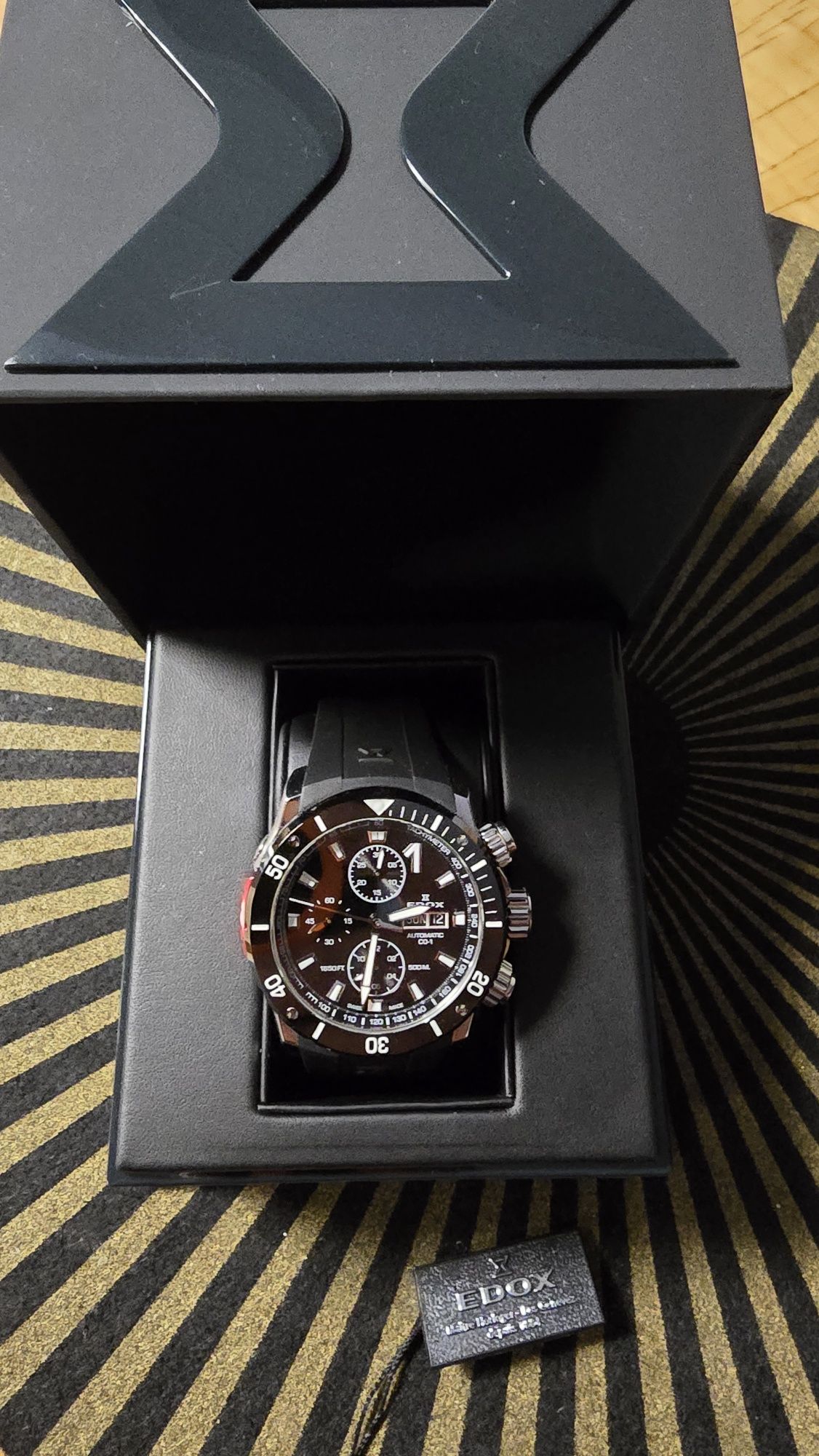 Zegarek marki EDOX