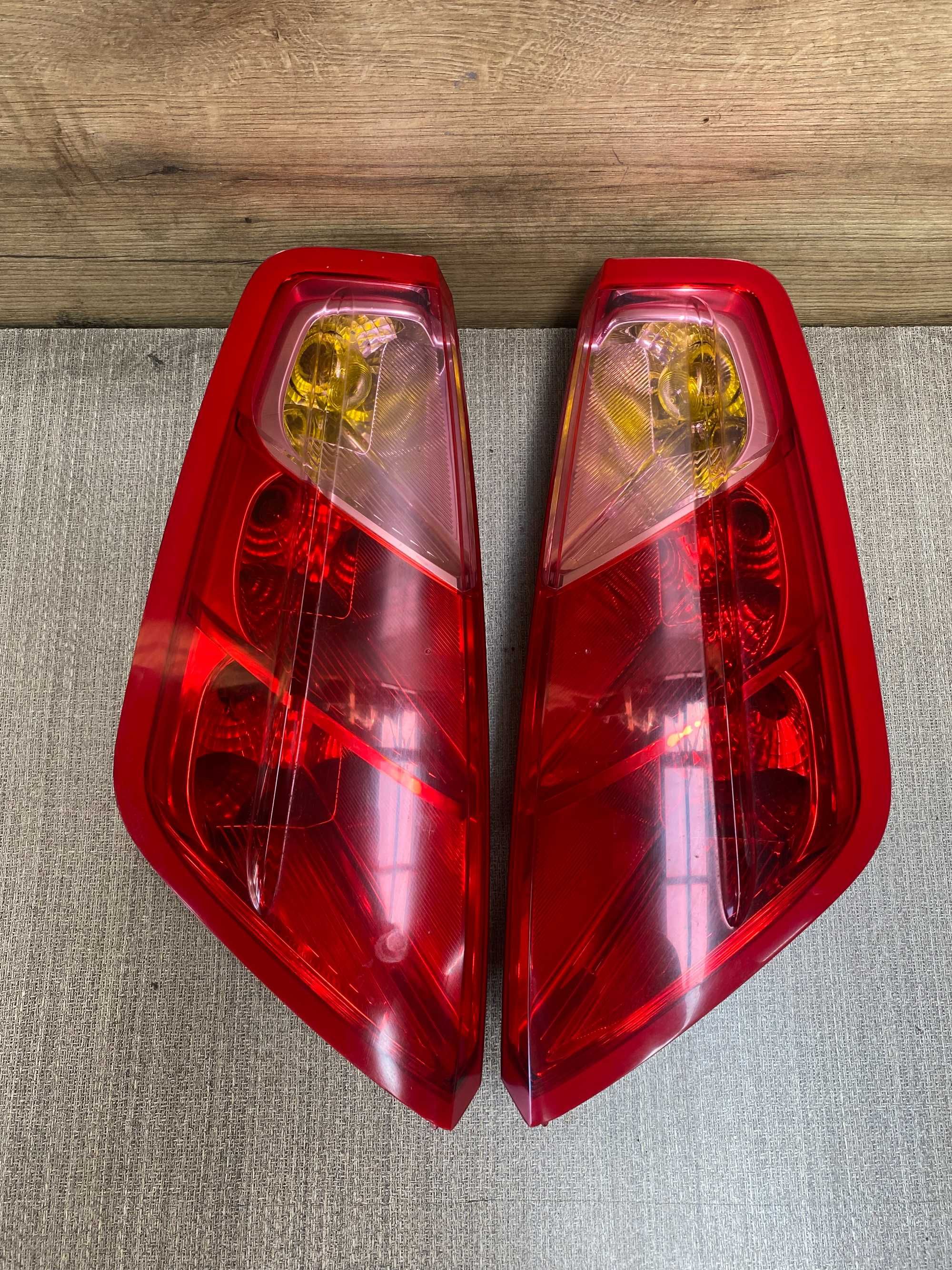 Lampy tylne Fiat Grande Punto