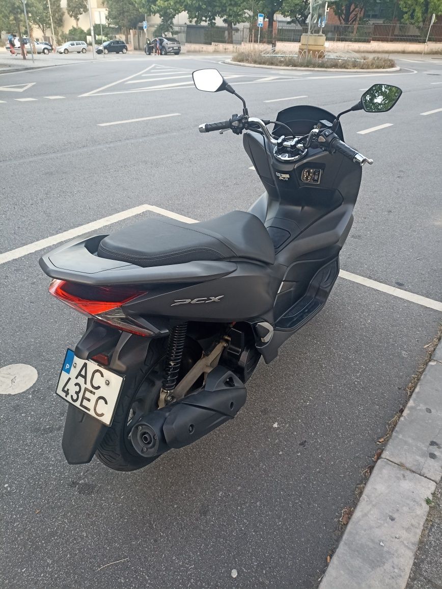 Vendo Honda PCX 2020
