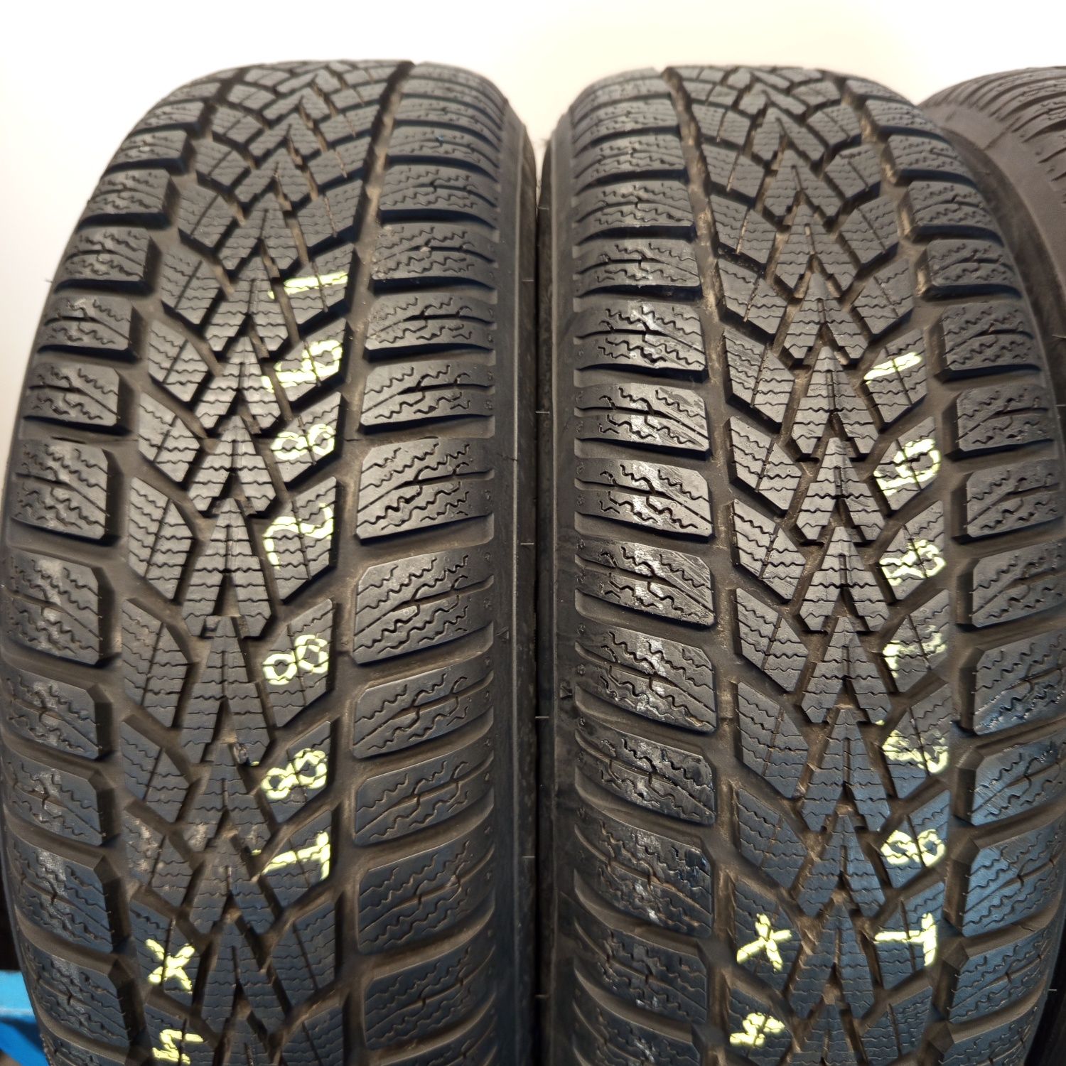 4x 185/60r15 Dunlop Winter Response 2