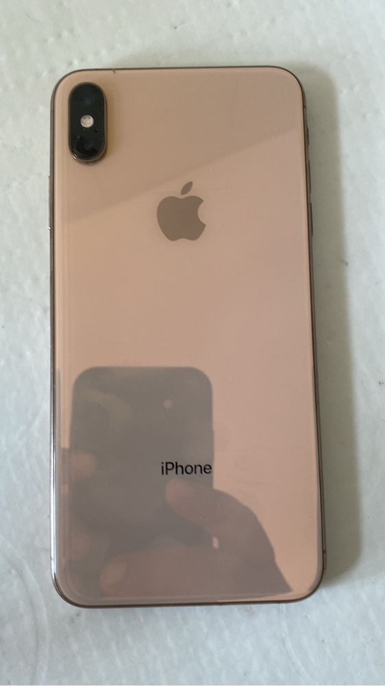 Iphone xs max 64g