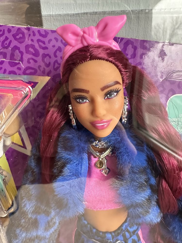 Barbie Extra nowa lalka futerko