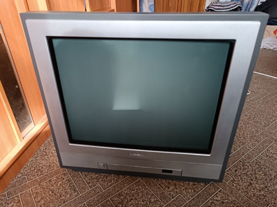 Телевизор Thomson 21MX17E