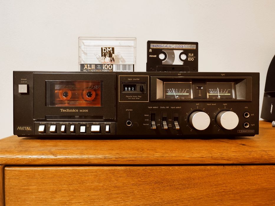WYPRZEDAŻ! Kaseta audio Depeche Mode plus magnetofon Technics rs M 205