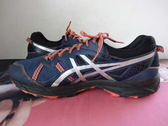 Buty ASICS GEL-KANAKU 3 roz 46 Bieganie Sportowe