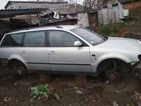 Двигун Passat b5 1.9 tdi є багато запчастин.