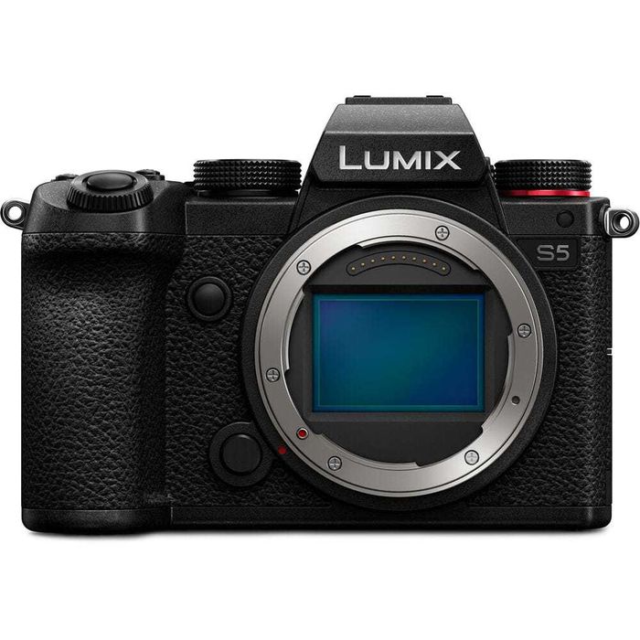 Panasonic Lumix S5 Filmmaker Edition. Zestaw do filmowania.