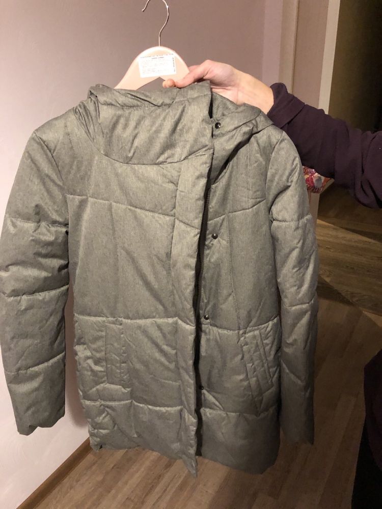Куртка зимняя crop XS.