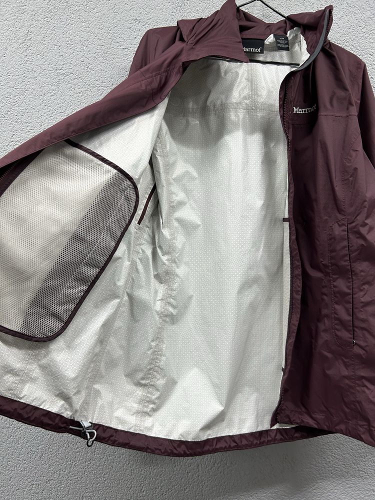 Куртка вітрівка Marmot L жіноча waterproof