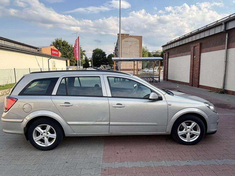 Opel astra h 2004r 1.7cdti