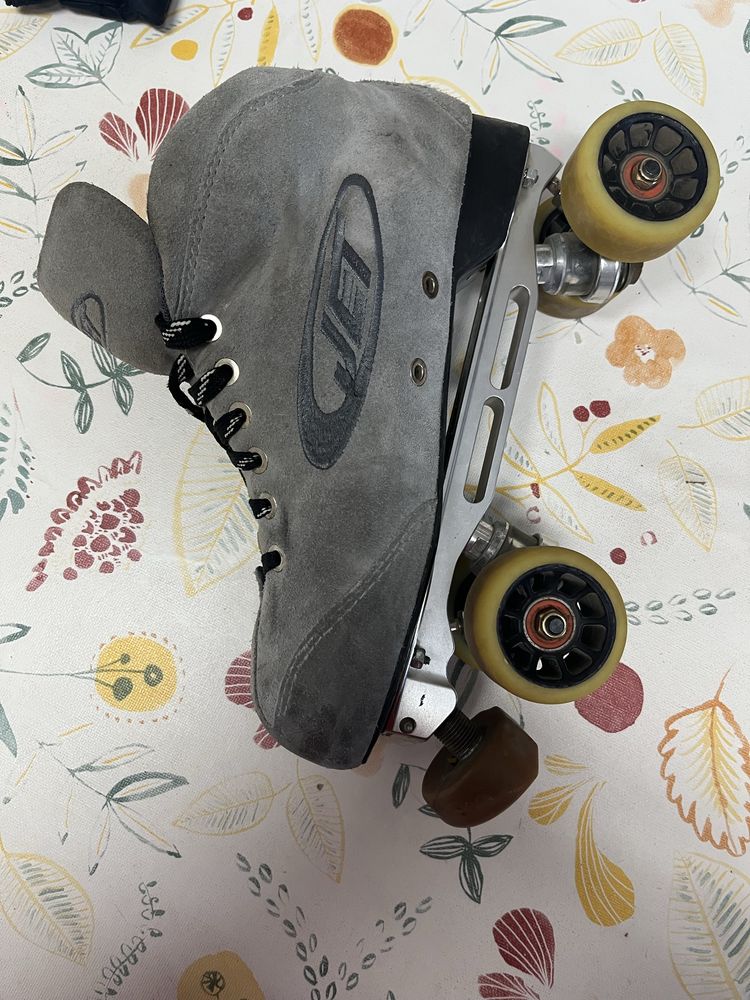 Patins de Hóquei Roll Line Mistral - Alta Qualidade e Excelente Estado