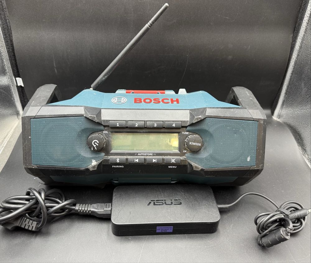 Radio budowlane Bosch Professional GPB 18V-2C+Aku 4Ah. Lombard Łódź.