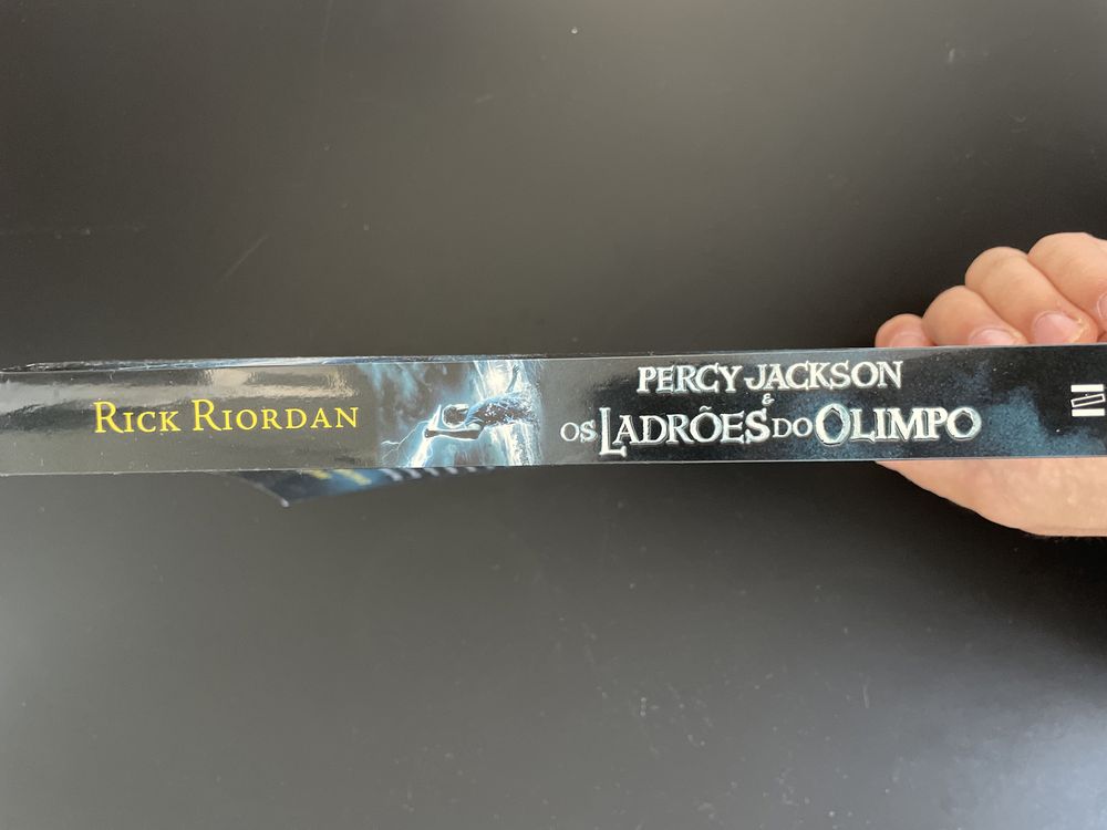 Livro- “Percy Jackson e os Ladrões do Olimpo”   (8.ª Edição)