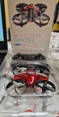 Mały dron dla dzieci Mini Dron atoyx at-66 czerwony 2 akumulatory