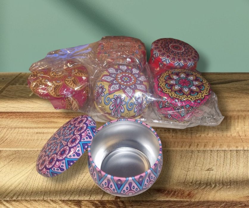 Słoiki szklane z czarną nakrętką 250ml 6 szt + małe kolorowe 50ml 6 sz