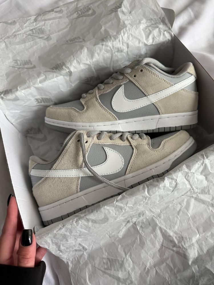 Nike dunk disrupt grey white найк данки данк сірі