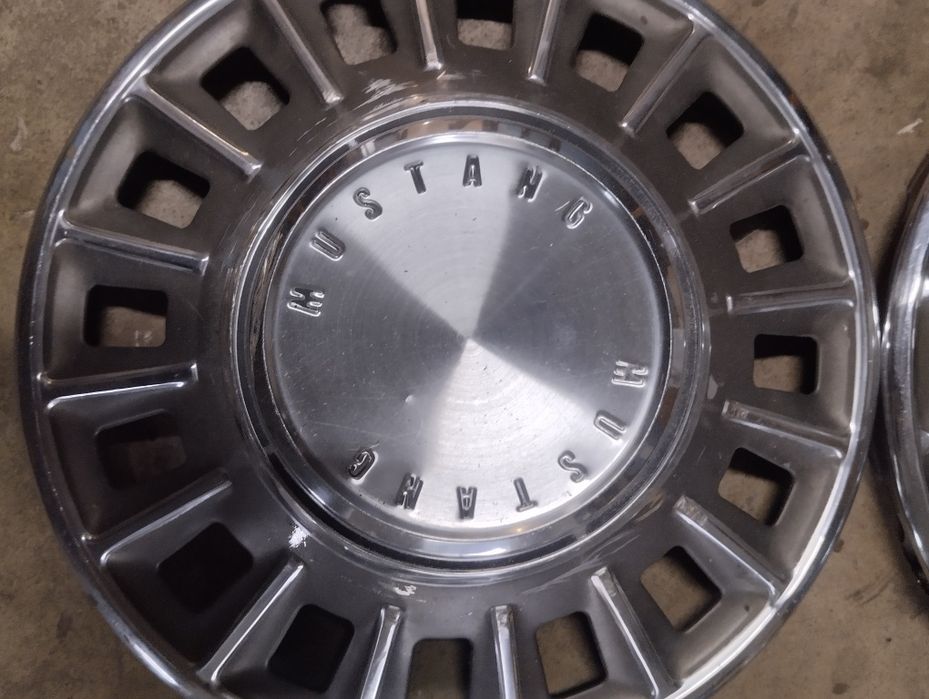 Kołpaki Ford Mustang lata 60-70