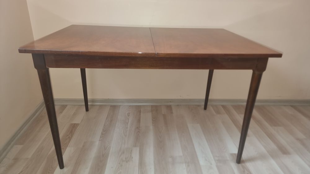 Oddam za darmo stare meble