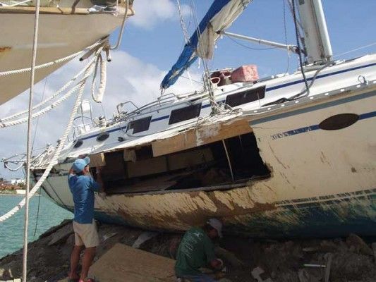 Manutenção barco-veleiro