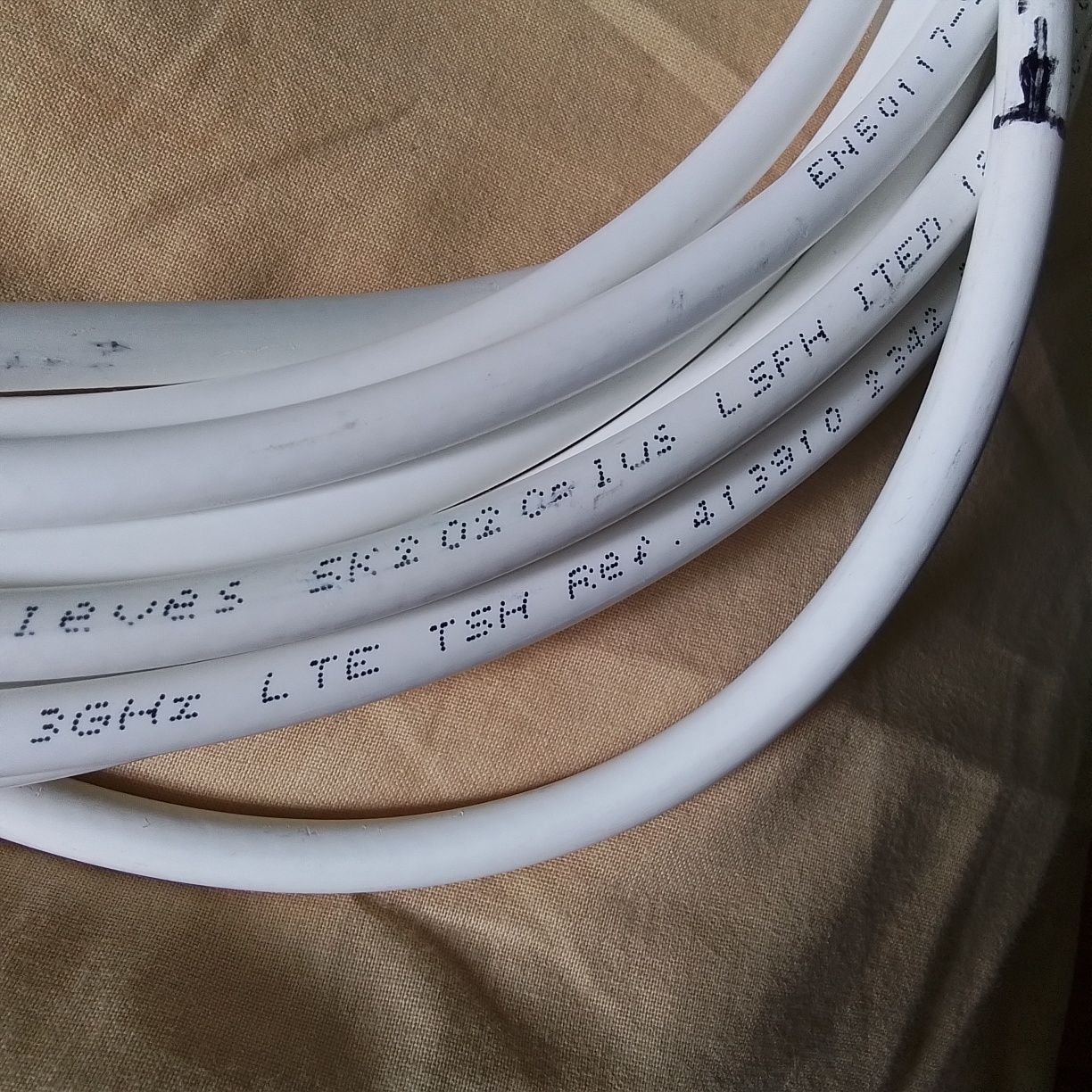Kabel antenowy Televes Trishield (TSH) Klasy A++ 3Ghz LTE