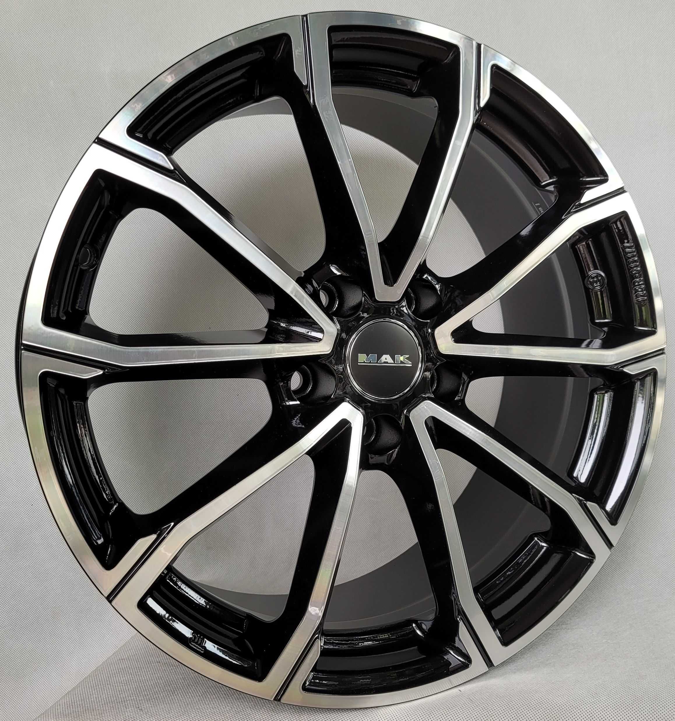 Felgi 18 Audi A4 B7 B8 A6 C6 C7 VW Passat B7 B8 Superb 3  5x112 MAK