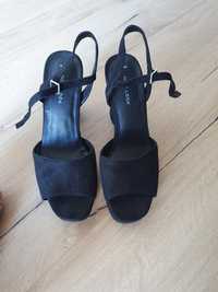 Czarne sandały New Look 39