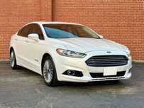 Ford Fusion Hybrid Titanium      2014
