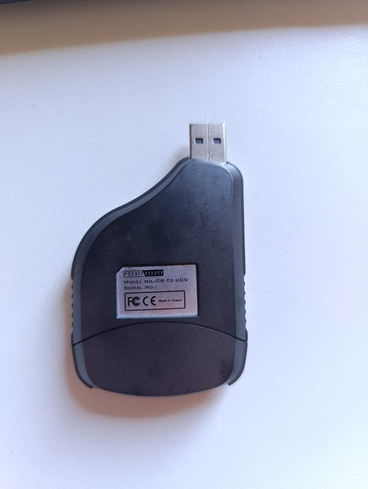 Leitor de Cartões CompactFlash (Pocket Reader)